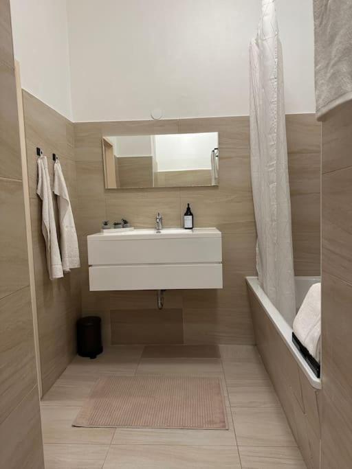 Modernes 2 Zimmer Apartment Berlin Luaran gambar