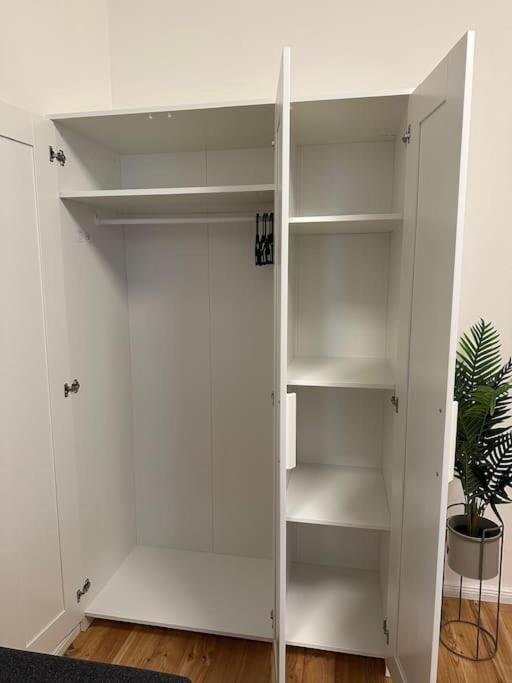 Modernes 2 Zimmer Apartment Berlin Luaran gambar